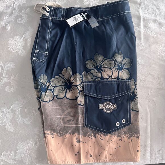 Hard Rock Cafe Hibiscus Hawaiian Ombre Swim Trunks Board Shorts Size 30 NWT - Picture 3 of 6
